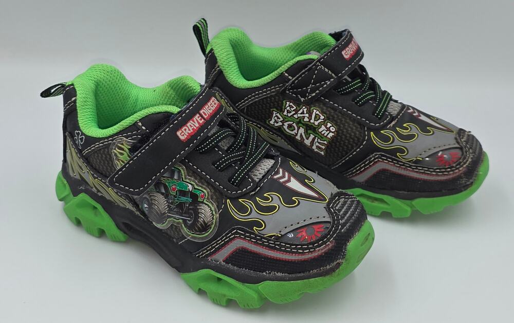 Grave Digger Monster Jam Light Up Shoes Boys Size 10 Black Green Hook Loop